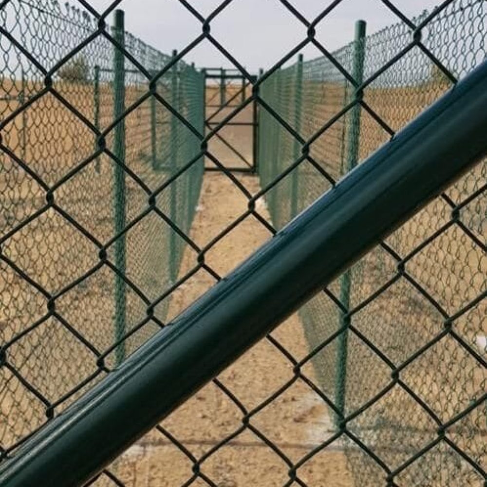 Chain Link Fence suppliers in dubai